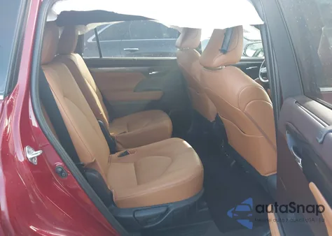 2021 Toyota Highlander Platinum from USA, damaged, VIN 5TDFZRBHXMS144360